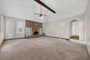 1617 Bent Oak Dr, Bedford, TX 76021 - Photo 4