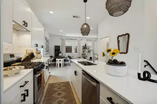 427 W 10th St, Dallas, TX 75208 - Photo 12