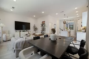 427 W 10th St, Dallas, TX 75208 - Photo 8