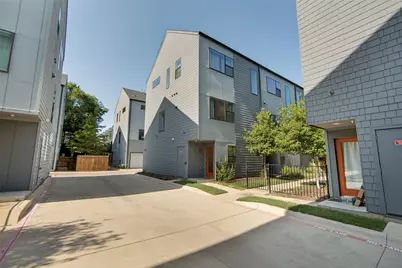 427 W 10th Street #601, Dallas, TX 75208 - Photo 1