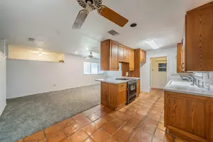 3014 Friendswood Dr, Arlington, TX 76013 - Photo 4