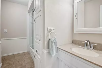 1105 Wood Creek Circle, Flower Mound, TX 75028 - Photo 16