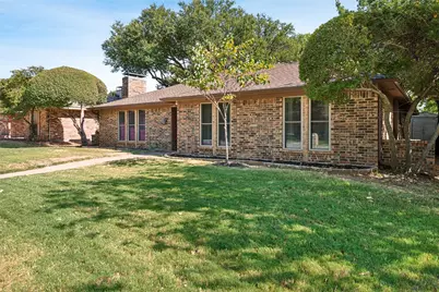 1105 Wood Creek Circle, Flower Mound, TX 75028 - Photo 2