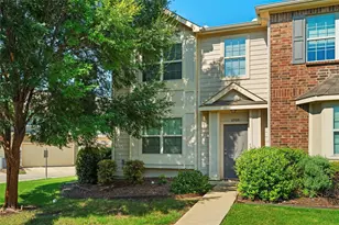 6900 Carrington Ln, Fort Worth, TX 76137 - Photo 2