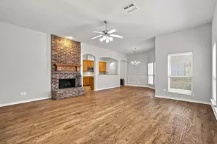 7961 Crampton Ln, Frisco, TX 75035 - Photo 6