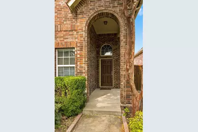 7961 Crampton Lane, Frisco, TX 75035 - Photo 4