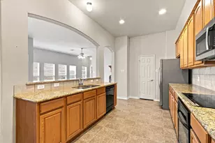 7961 Crampton Ln, Frisco, TX 75035 - Photo 14
