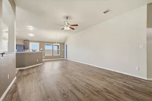 12000 Castleford Way, Fort Worth, TX 76036 - Photo 10