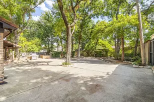 1100 Wayland Dr, Arlington, TX 76012 - Photo 26