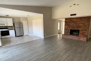 4921 Ashlock Dr, The Colony, TX 75056 - Photo 4