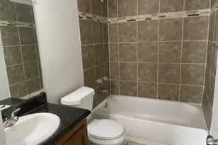 4921 Ashlock Dr, The Colony, TX 75056 - Photo 10