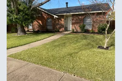 4921 Ashlock Drive, The Colony, TX 75056 - Photo 2
