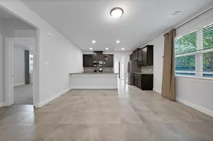 7001 Dandelion Dr, Little Elm, TX 76227 - Photo 12