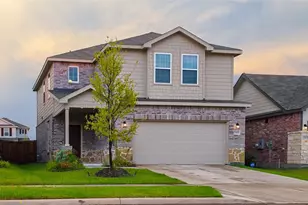 2421 Castlebar Dr, Princeton, TX 75407 - Photo 2