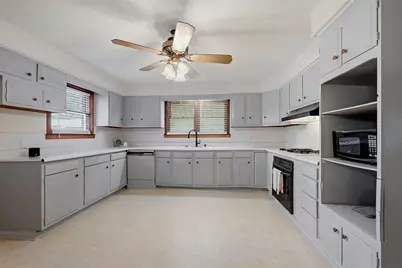 408 E Park Avenue, Sherman, TX 75090 - Photo 18