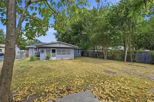 408 E Park Ave, Sherman, TX 75090 - Photo 32