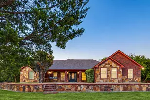171 Chestnut Rd, Whitewright, TX 75491 - Photo 2