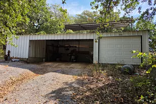 151 Michael Ln, Saint Jo, TX 76265 - Photo 4