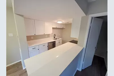 4044 Buena Vista Street #214, Dallas, TX 75204 - Photo 8