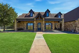 6808 Nine Mile Bridge, Fort Worth, TX 76135 - Photo 2