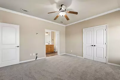 2940 Europa Drive, Grand Prairie, TX 75052 - Photo 10
