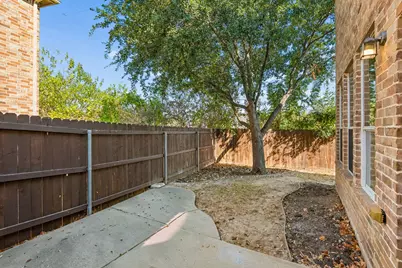 2940 Europa Drive, Grand Prairie, TX 75052 - Photo 16