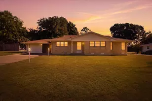 1713 E Mildred St, Sherman, TX 75090 - Photo 1