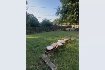 2403 Langdon Avenue, Dallas, TX 75235 - Photo 14