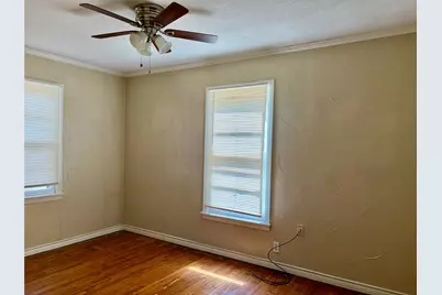 2225 N Shannon Street, Sherman, TX 75092 - Photo 12