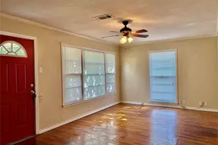 2225 N Shannon St, Sherman, TX 75092 - Photo 2