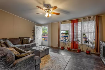 353 R and R Drive, Springtown, TX 76082 - Photo 4