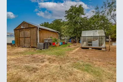 353 R and R Drive, Springtown, TX 76082 - Photo 22
