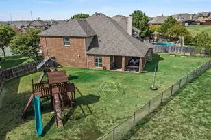 305 Tobiano Ct, Celina, TX 75009 - Photo 30