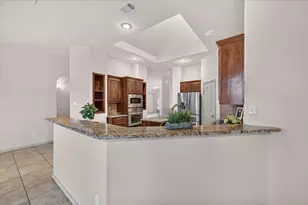 14 Lucas Ln, Edgecliff Village, TX 76134 - Photo 6