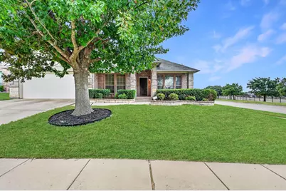 14 Lucas Lane, Edgecliff Village, TX 76134 - Photo 2