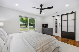 6718 Kingsbury Dr, Dallas, TX 75231 - Photo 18