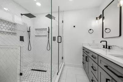 6718 Kingsbury Drive, Dallas, TX 75231 - Photo 20