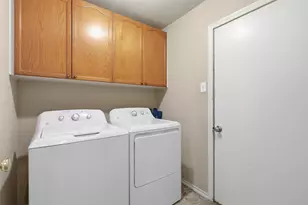 1507 Saddle Creek Ct, Granbury, TX 76048 - Photo 12