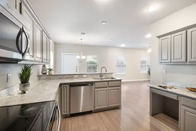 9910 Ironhorse Drive, Dallas, TX 75227 - Photo 10