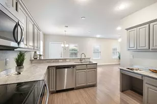 9910 Ironhorse Dr, Dallas, TX 75227 - Photo 10