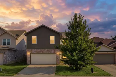 9910 Ironhorse Drive, Dallas, TX 75227 - Photo 2