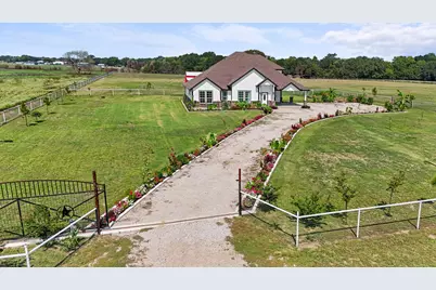 233 Private Road #7786, Wills Point, TX 75169 - Photo 1