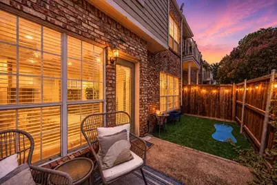 7151 Gaston Avenue #910, Dallas, TX 75214 - Photo 2