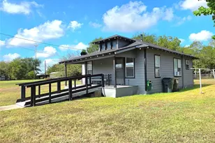 [Address not provided], Weimar, TX 78962 - Photo 2