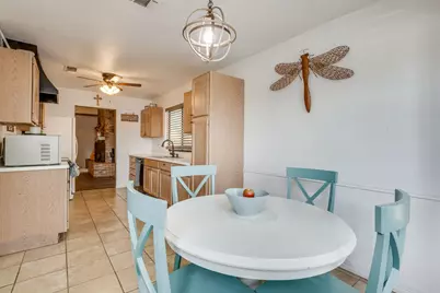 435 SE Gardens Boulevard, Burleson, TX 76028 - Photo 20