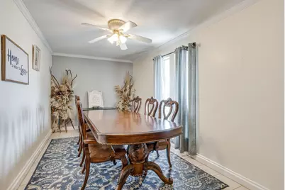 435 SE Gardens Boulevard, Burleson, TX 76028 - Photo 8
