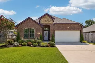 1918 Avenue D, Grand Prairie, TX 75051 - Photo 1