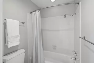 2637 McCart Ave, Fort Worth, TX 76110 - Photo 16
