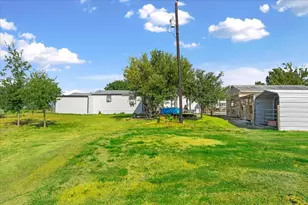 2093 FM 1182, Ennis, TX 75119 - Photo 32