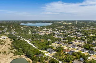 5507 Stonegate Cir, Granbury, TX 76048 - Photo 30
